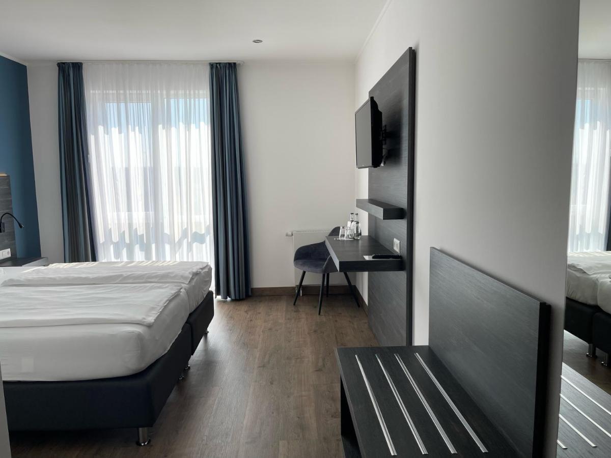 Airea Hotel 布伦 外观 照片