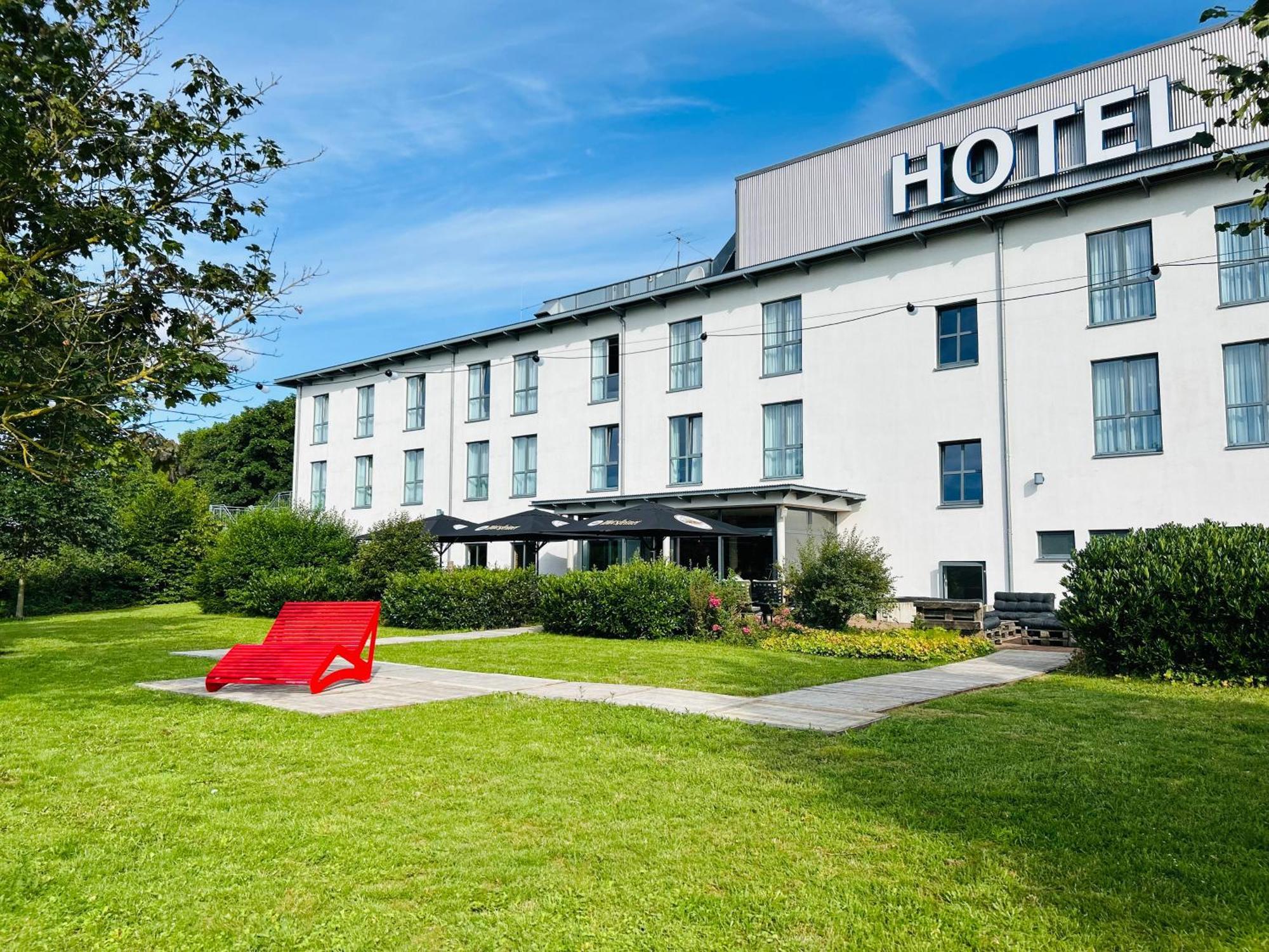 Airea Hotel 布伦 外观 照片
